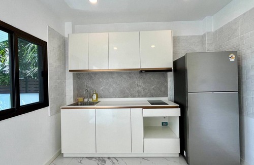 Khuekkhak Apartamento | Khaolak Home - Large 16 Meters Lap Swimming Pool With 500mbps Private Wifi