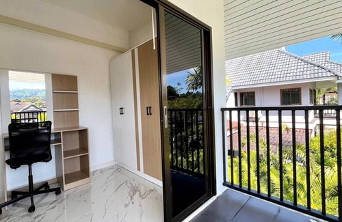 Khuekkhak Apartamento | Khaolak Home - Large 16 Meters Lap Swimming Pool With 500mbps Private Wifi