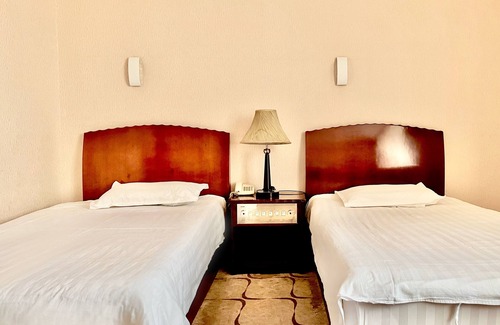 Downtown Ulaanbaatar Hotel | Kharaa Hotel & Restaurant