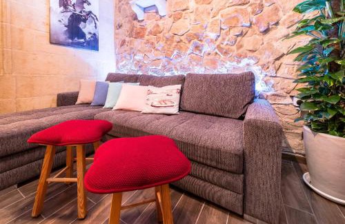 Birgu Apartamento | Kharmen A 1565s House with Seaviews
