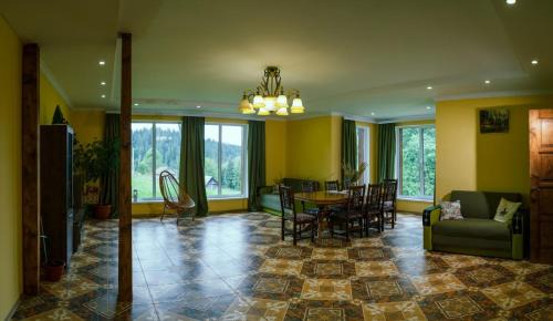 Snidavka Casa | Khata Lisnyka