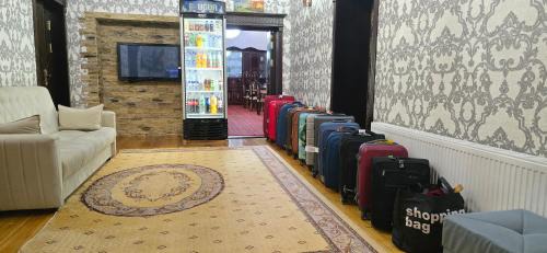 Itchan Kala Casa | Khiva Tosh Darvoza & Trip service