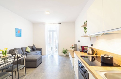 Quarto Cagnino Condominio | KHL apartments