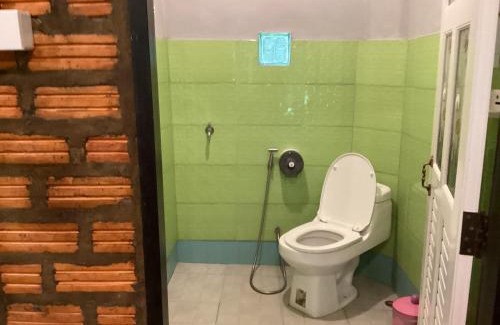 Phanom Otro | Khlong sok camp