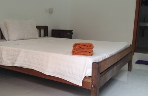 Krong Kaeb Hotel | Khmer House Guesthouse