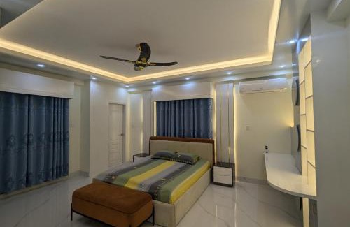 Dhaka Apartamento | Khonikaloy 9 3BHK in Banasree C Block