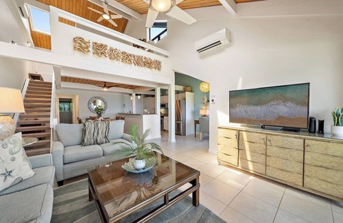Kahana Condominio | KHV 34 Direct Ocean Front Views 2BD Kahana Condo