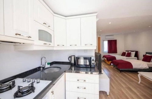 Gumussuyu Mahallesi Apartamento | KİNG SUİTE EXTRA LARGE SPACIOUS LUXURY SUİTE