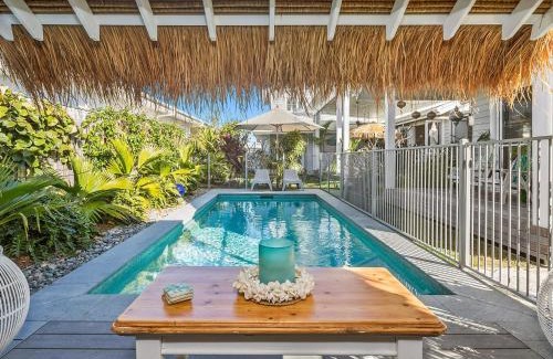 Casuarina Casa | Kia Orana Island Home with Pool