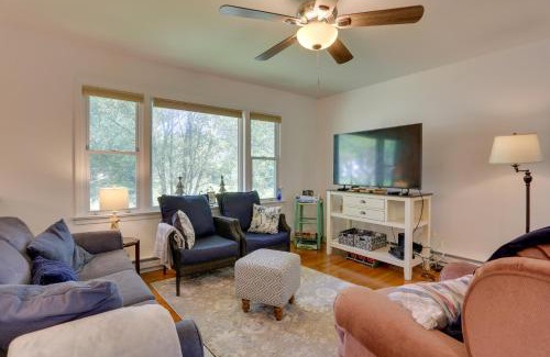 Kiamesha Lake Casa | Kiamesha Lake Home with Deck 4 Mi to Resorts World!