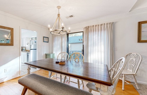 West Beach Cabaña | Kiawah Resort snowbird hideaway with AC, steps to beach, near golf & tennis