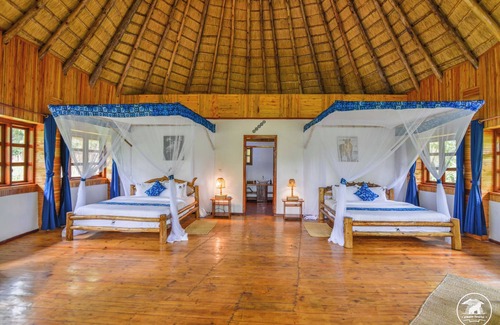 Kibale Cabina | Kibale Tourist Safari Lodge