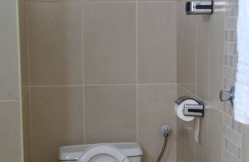Kilifi Apartamento | Kick back and relax in this calm, stylish pl