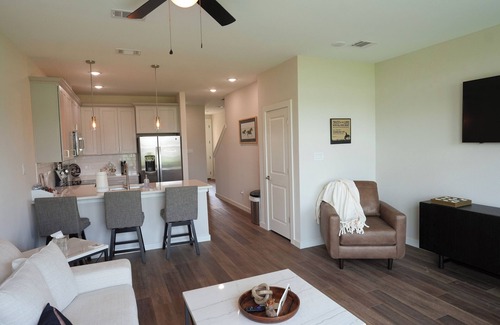 Stephenville Casa | Kick off your boots and explore Stephenville, the “Cowboy Capital.”