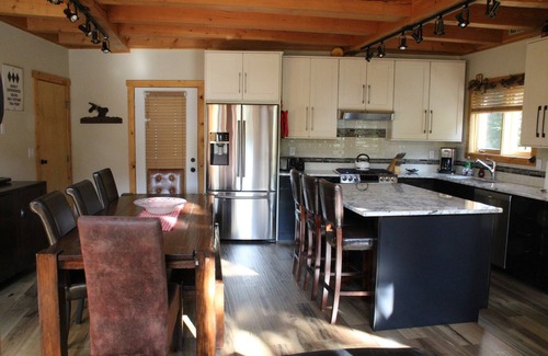Golden Chalet De Esquí | Kicking Horse Cabin Retiro