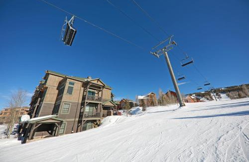Granby Apartamento | Kicking Horse Lodges 3-202