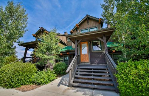 Granby Apartamento | Kicking Horse Lodges 4-302