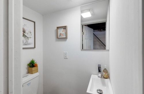 Fishtown Casa | Kid-Friendly Fishtown Family Retreat with Game Room