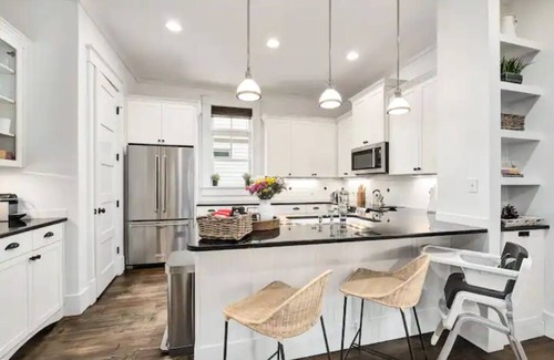 Inlet Beach Cabaña | Kid friendly home with golf cart, sports gear for beach pool lake