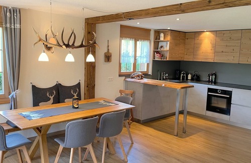 Grindelwald Apartamento | Kids-friendly ground-floor apartment on the sunny side of Grindelwald