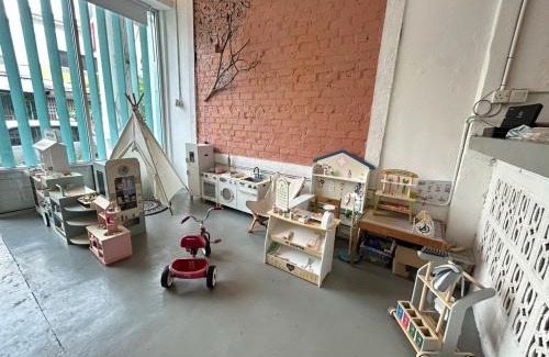 Kampung Jawa Casa | Kids friendly Melaka jonker street guest house