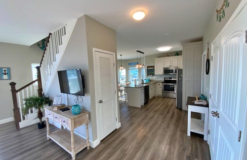 Morgantown Casa | August Discounted! Kid’s Retreat, Pools & Tennis