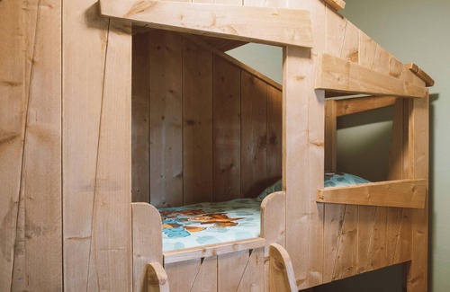 Voorthuizen Complejo | Kidsbungalow - Cuatro Habitaciones Resort, Capacidad 6