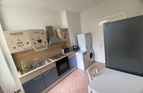 Neumuenster Casa | Kieler Straße 73 W1 - 3 bedrooms with 2 bathrooms
