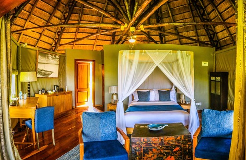 Mbarara Cabina | Kigambira Safari Lodge
