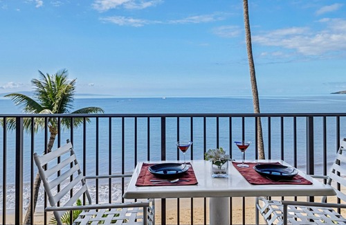 Kihei Hotel | Kihei Beach #406 by Ali'i Resorts