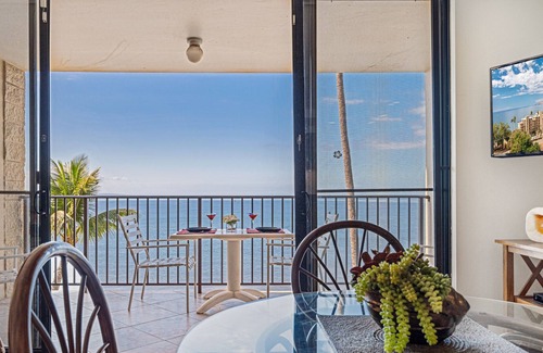 Kihei Hotel | Kihei Beach #406 by Ali'i Resorts