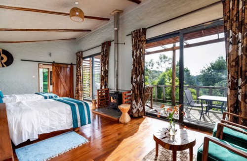 Luhizha Cabina | Kiho Gorilla Safari Lodge