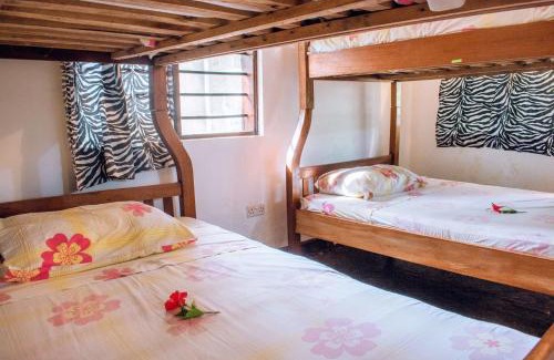 Galu Hotel | Kijani Cottages DianiBeach
