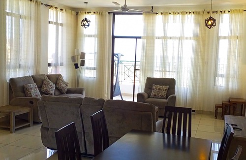 Gede Casa | KIKAMBALA TOWNHOUSE BEACHFRONT & SEA VIEW