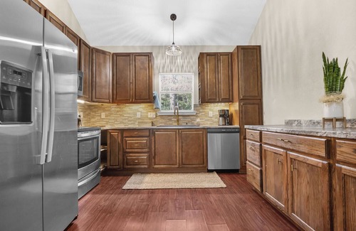 Brookeland Cabaña | Kiki's Cottage at Lake Sam Rayburn