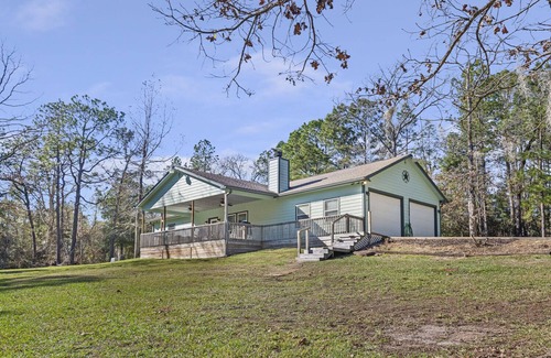 Brookeland Cabaña | Kiki's Cottage at Lake Sam Rayburn