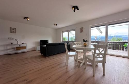 Klagenfurt-Wolfnitz Apartamento | Kikis Sunshine Apartment