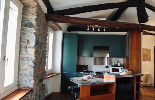 Como Apartamento | Kiko's Lodge - Historical Apartment in Como