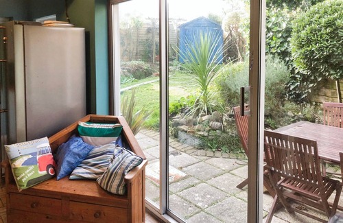 Ventnor Cabaña | Kildare - a house that sleeps 11 guests in 4 bedrooms