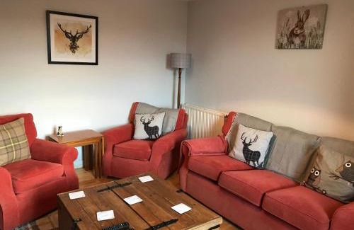 Tongue Casa | Kildinguie - Traditional Cottage - on NC 500 Route