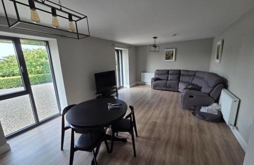 County Meath Apartamento | Kilgar Gardens B&B