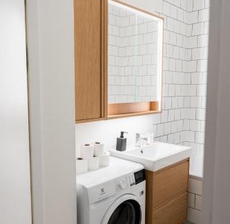 Wilda Apartamento | Kilińskiego Spacious Apartment by BookingHost
