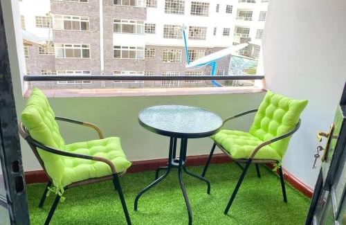 Kilimani Apartamento | Kilimanis Stylish Retreat-Near Malls, Restaurants and hotels