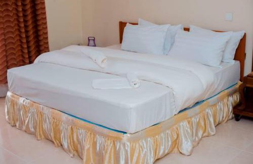 Moshi Hotel | Kilimanjaro Crane Hotels & Safaris