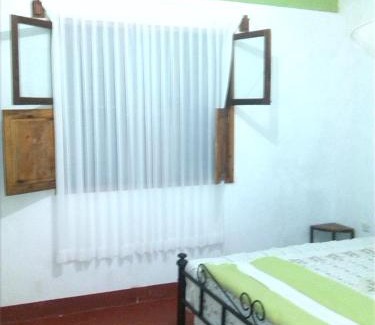 Moshi Cama Y Desayuno | Kilimanjaro Homes and Camps