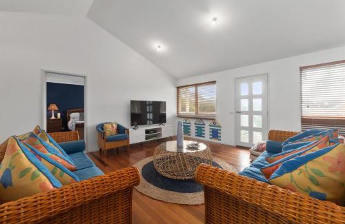 Rye Casa | Killarney Coastal Cottage
