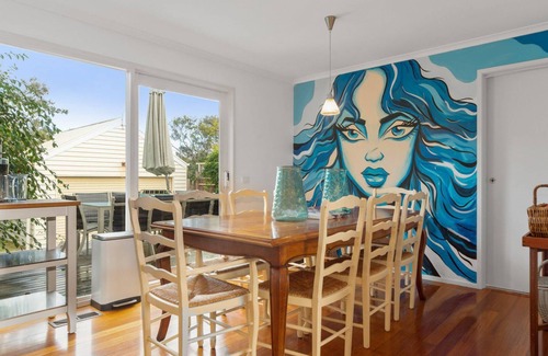 Rye Casa | Killarney Coastal Cottage