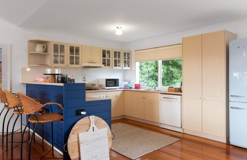 Rye Casa | Killarney Coastal Cottage
