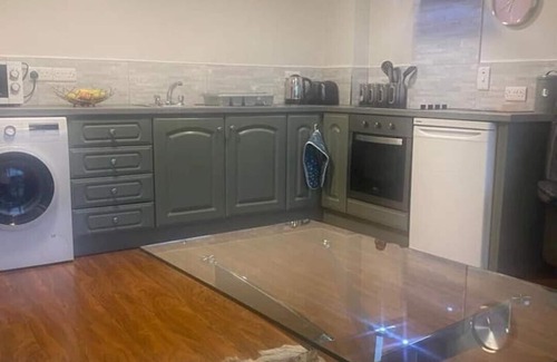 Killarney Apartamento | Killarney Saoirse Apartment Sleeps up to 4 Adults