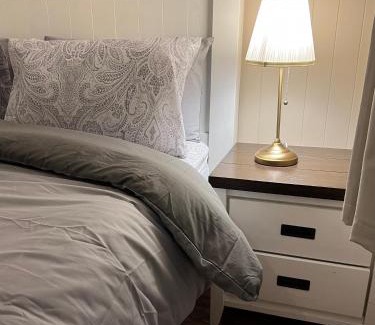 Kinuary Casa | Killawalla Cottage, Westport.